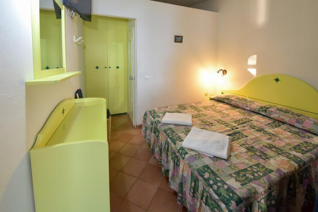 Hotel Club Torre Capovento Sperlonga Ngoại thất bức ảnh