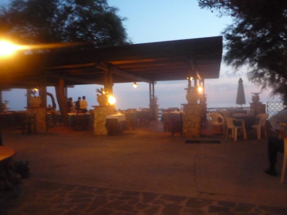 Hotel Club Torre Capovento Sperlonga Ngoại thất bức ảnh