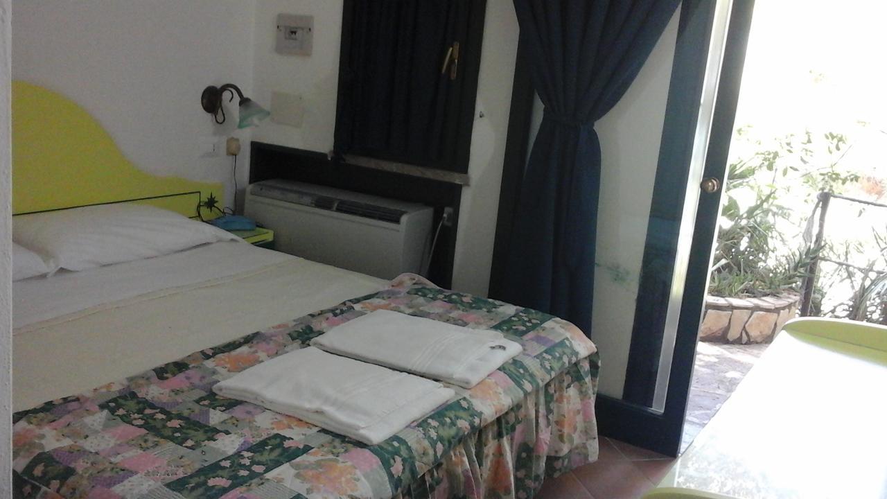 Hotel Club Torre Capovento Sperlonga Ngoại thất bức ảnh