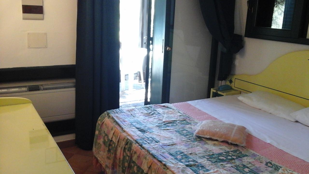 Hotel Club Torre Capovento Sperlonga Ngoại thất bức ảnh