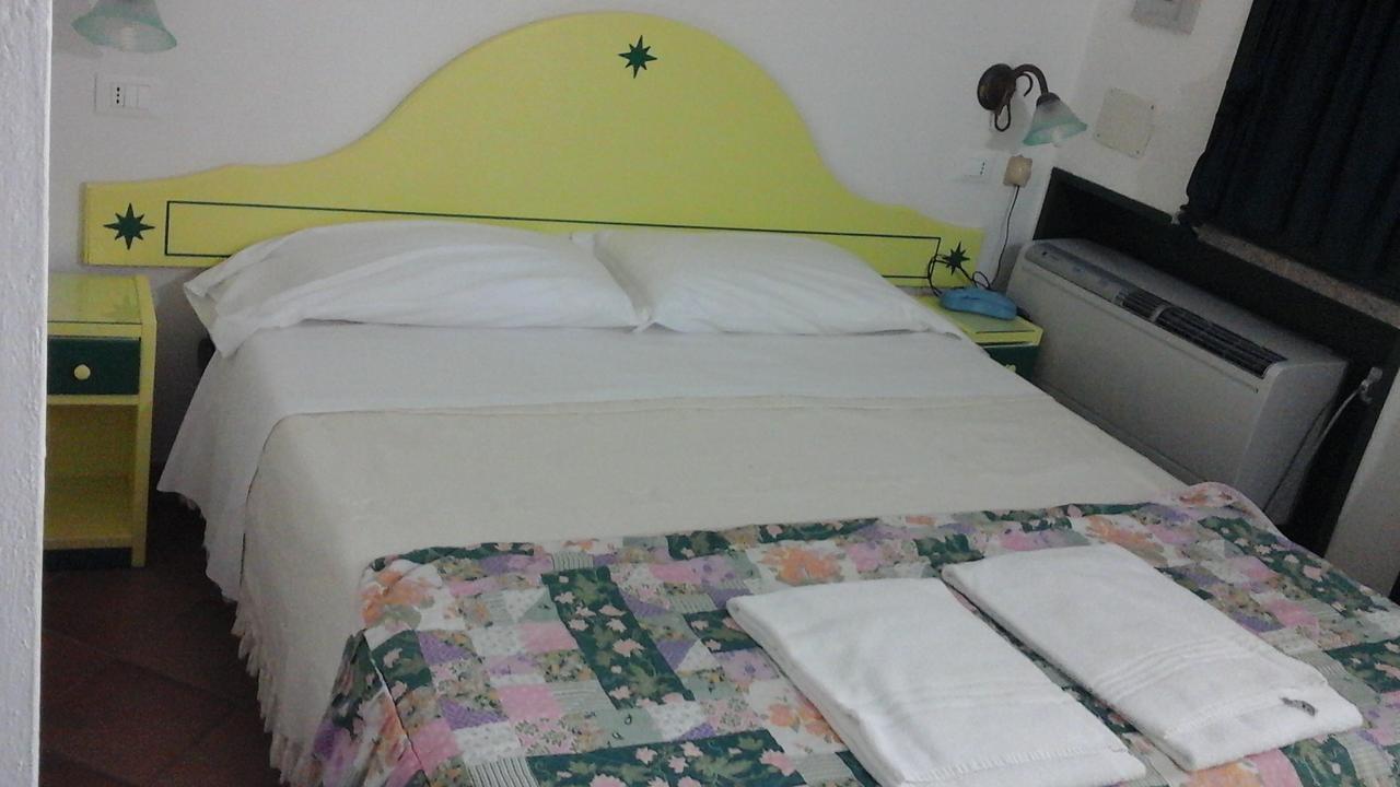 Hotel Club Torre Capovento Sperlonga Ngoại thất bức ảnh